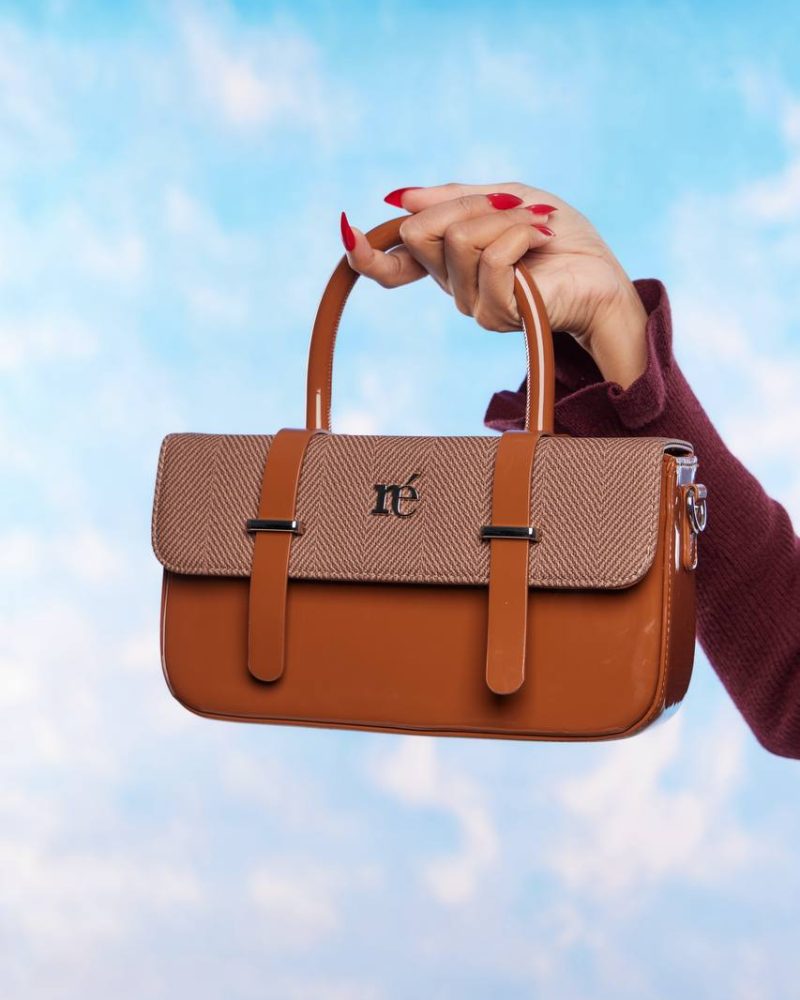 photo_3_2025-11-04_21-44-23